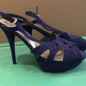 Beautiful Blue Velvet Heels